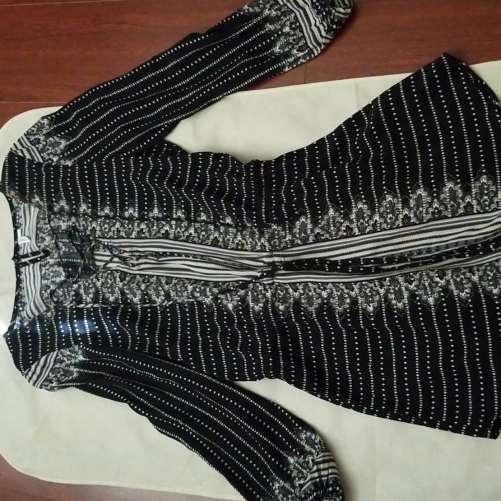 DRESS